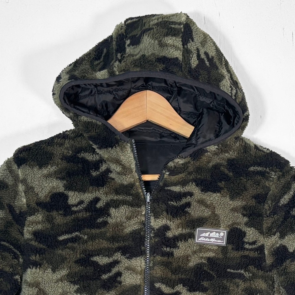 Eddie‎ Bauer Kids Reversible Hooded Jacket Black Camo Puffer Fleece Size M